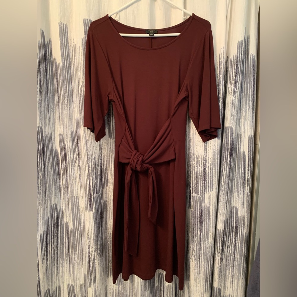Tie waist dress